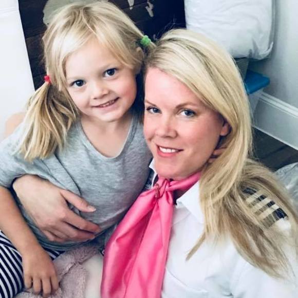 Meet your Posher, Amanda - Picture 1 of 1